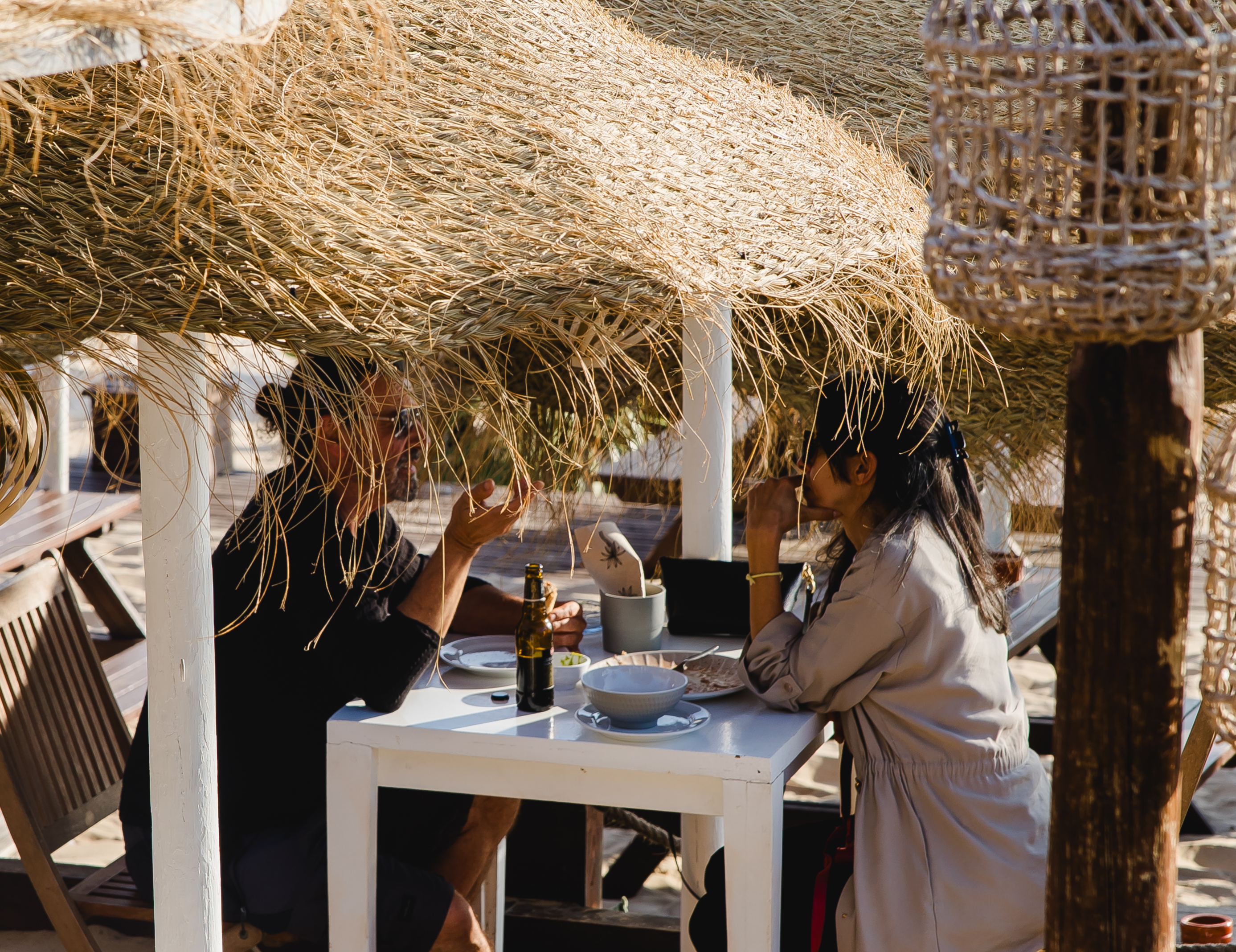 Toes in the sand - Tables on the sand